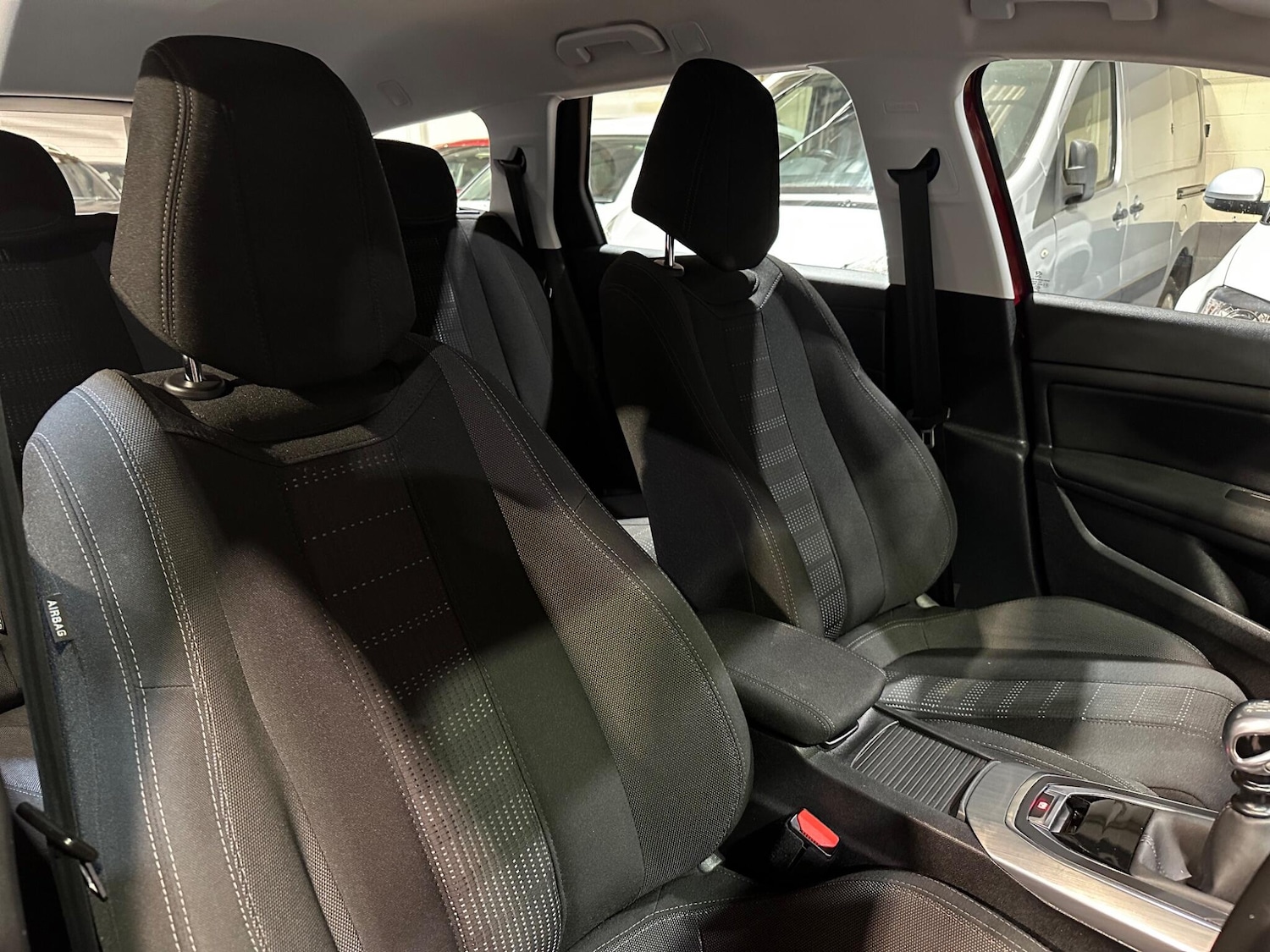 Used Peugeot 308 2015 for sale - 76152009: Photo 12