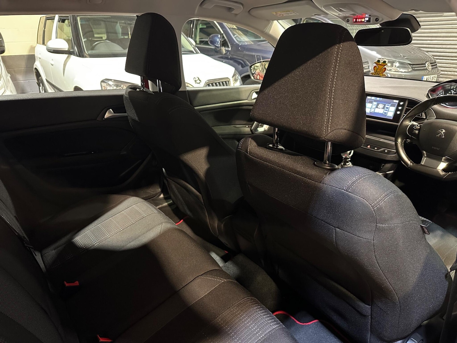 Used Peugeot 308 2015 for sale - 76152009: Photo 16