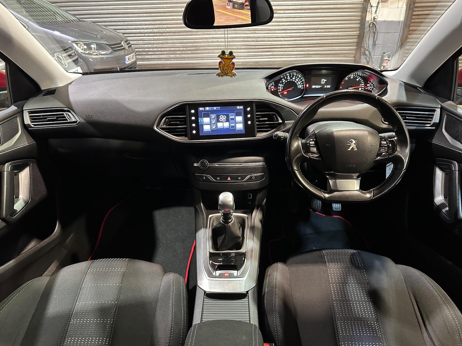 Used Peugeot 308 2015 for sale - 76152009: Photo 17
