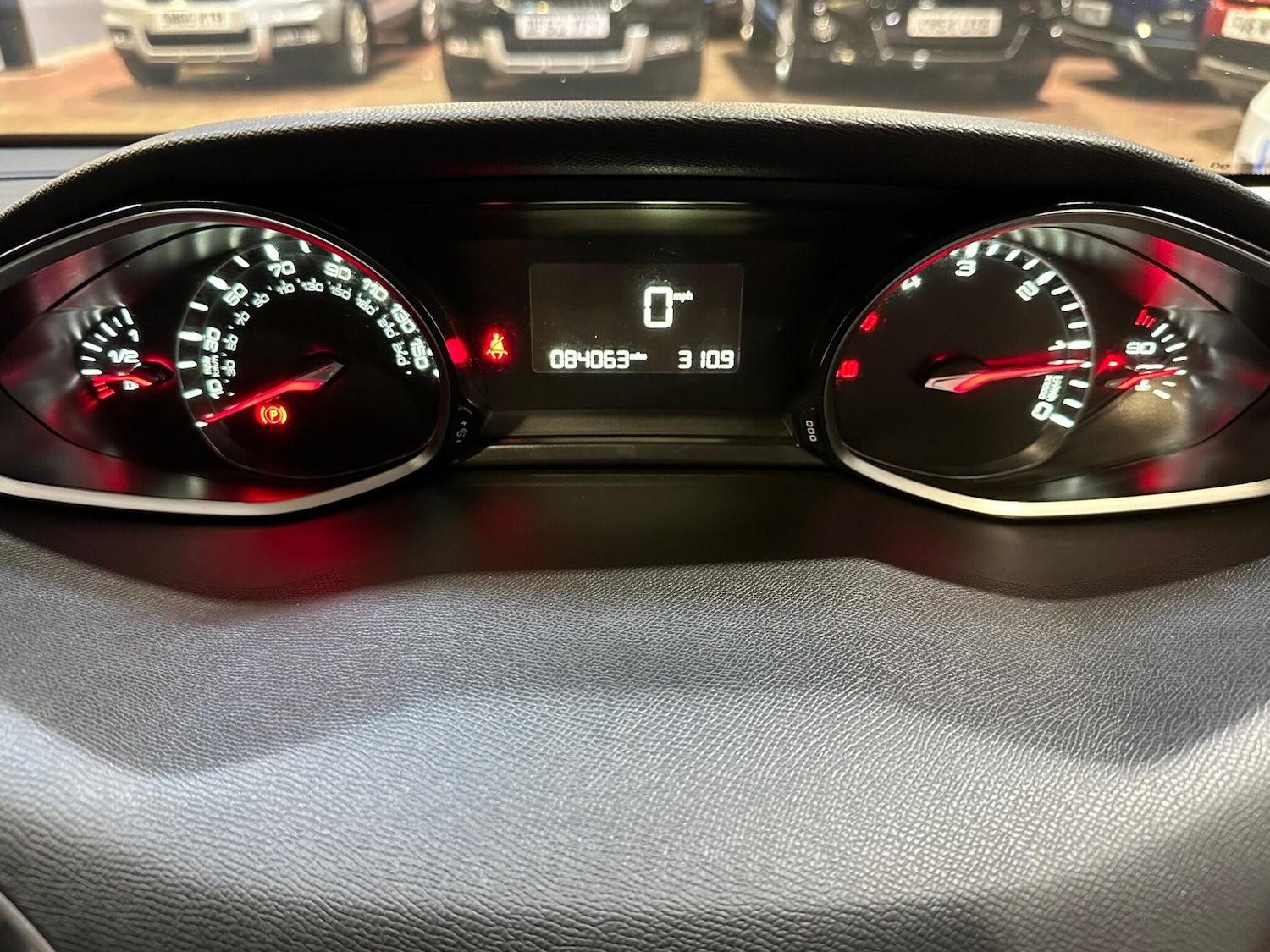 Used Peugeot 308 2015 for sale - 76152009: Photo 28