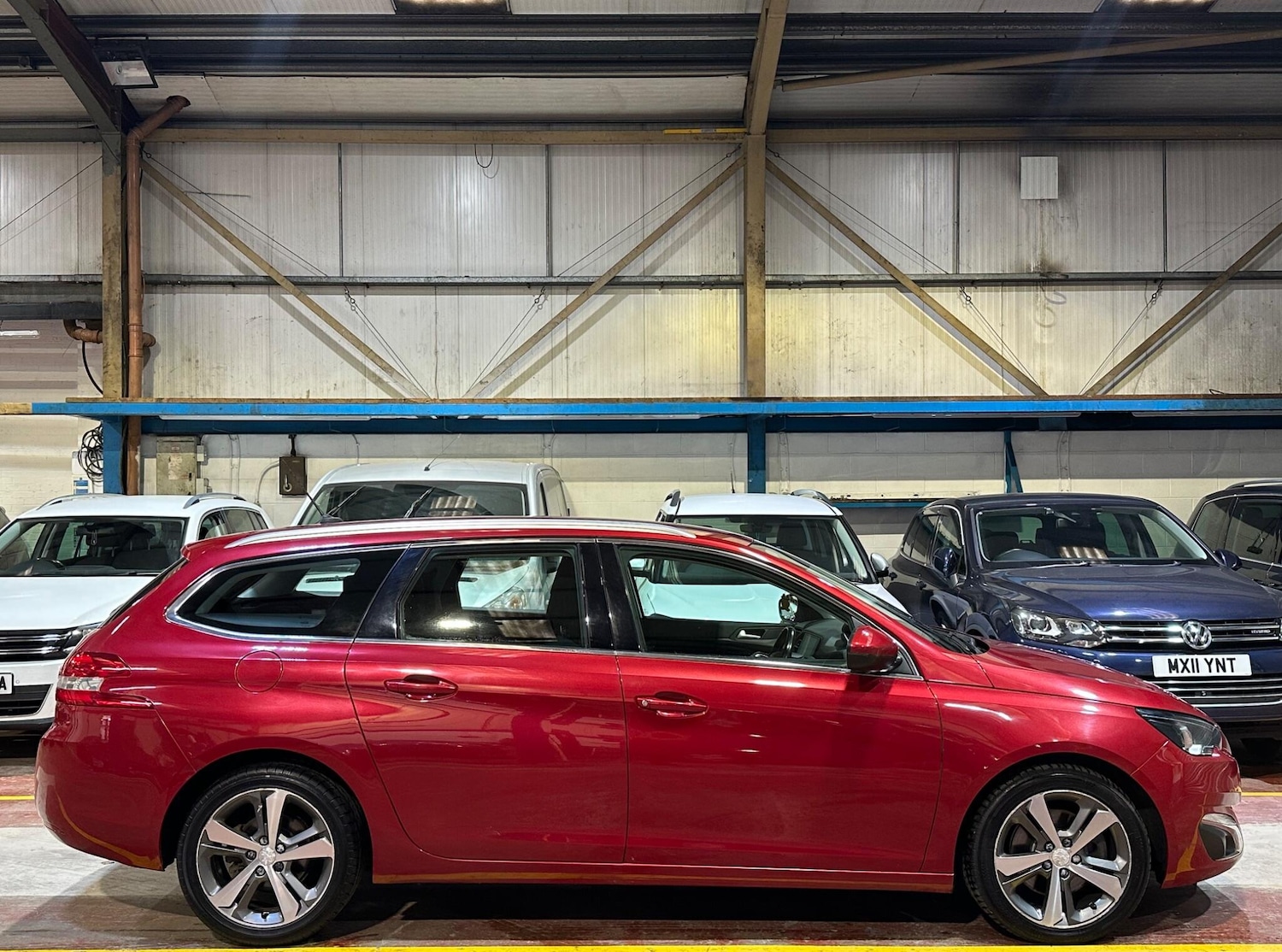 Used Peugeot 308 2015 for sale - 76152009: Photo 8