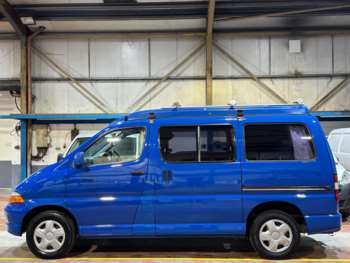 Used Toyota HiAce 2004 for sale - 75013101: Photo