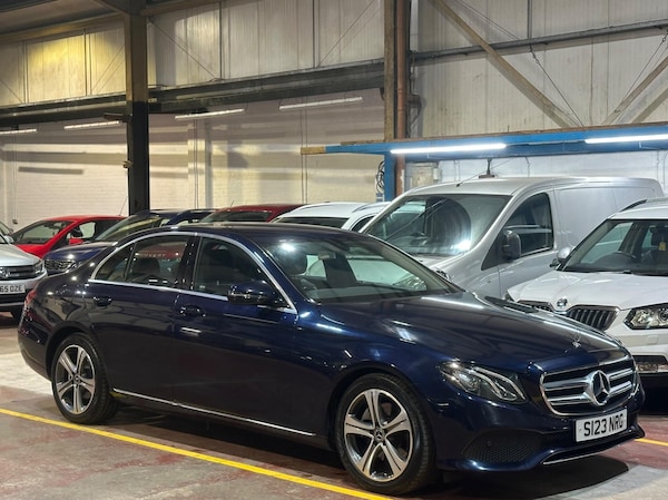 Used Mercedes-Benz E Class 2018 for sale - 76226179: Photo 1