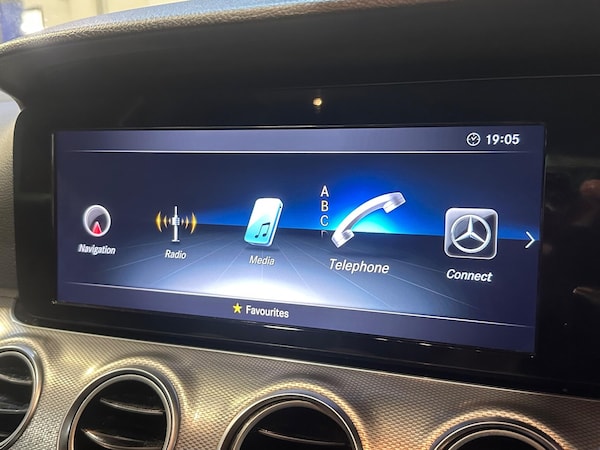 Used Mercedes-Benz E Class 2018 for sale - 76226179: Photo 30