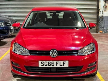 Used Volkswagen Golf 2016 for sale - 76059786: Photo 2