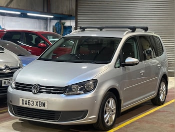 Used Volkswagen Touran 2013 for sale - 75540205: Photo