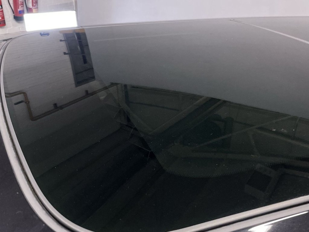 Used MINI Electric Hatch 2021 for sale - 76686440: Photo 18