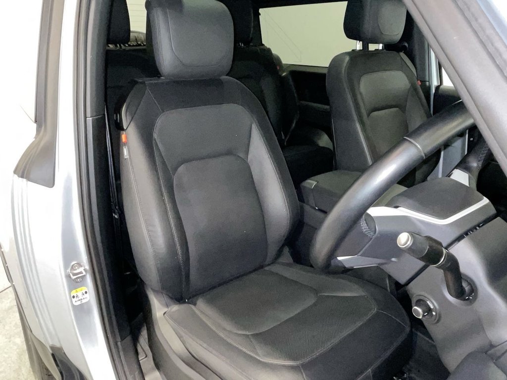 Used Land Rover Defender 2022 for sale - 76539679: Photo 5