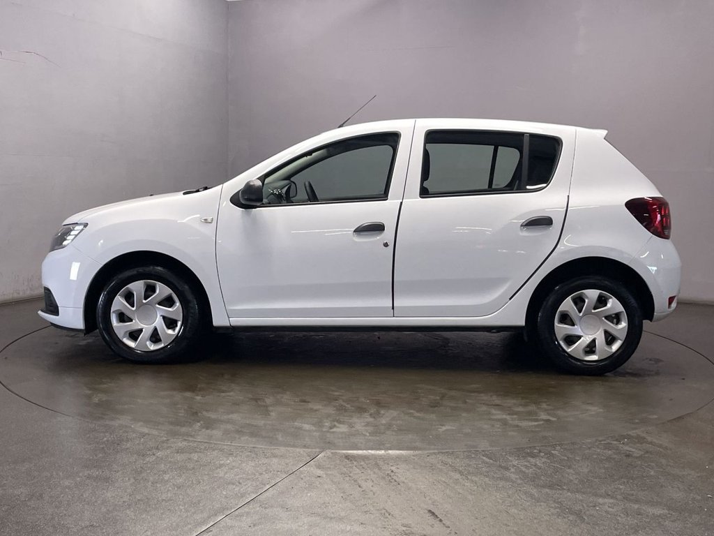 Used Dacia Sandero 2017 for sale - 76323727: Photo 12