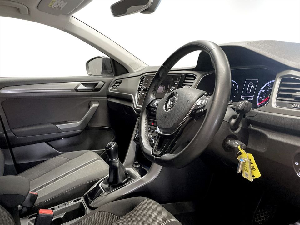 Used Volkswagen T-Roc 2020 for sale - 77667005: Photo 12