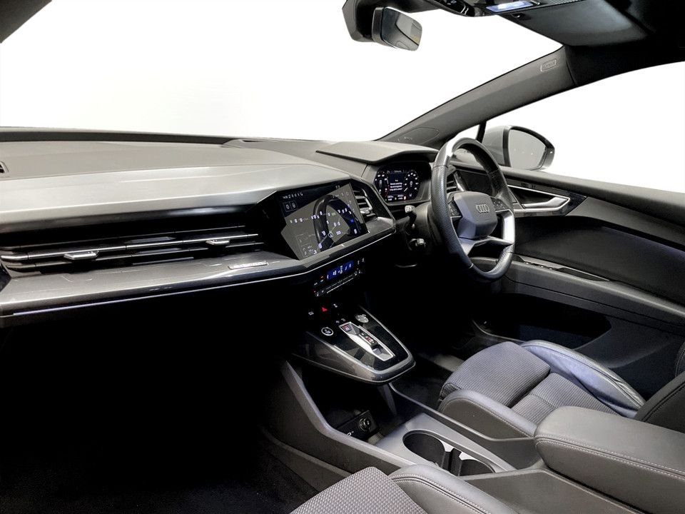 Used Audi Q4 e-tron 2023 for sale - 77631573: Photo 15