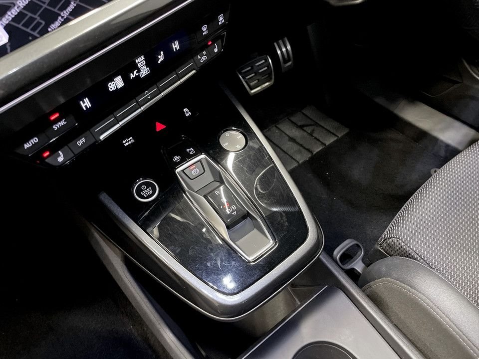Used Audi Q4 e-tron 2023 for sale - 77631573: Photo 17