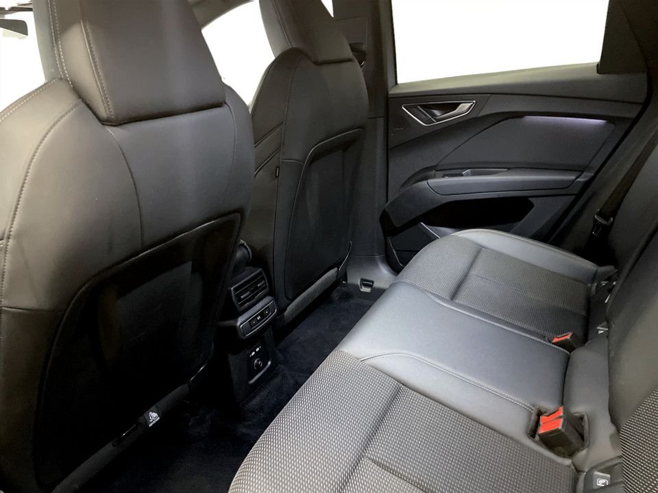 Used Audi Q4 e-tron 2023 for sale - 77631573: Photo 20
