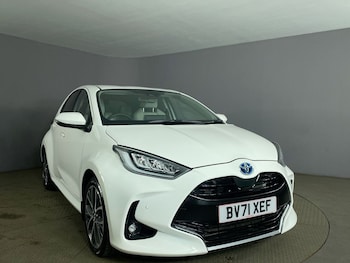 Used Toyota Yaris 2021 for sale - 77110724: Photo