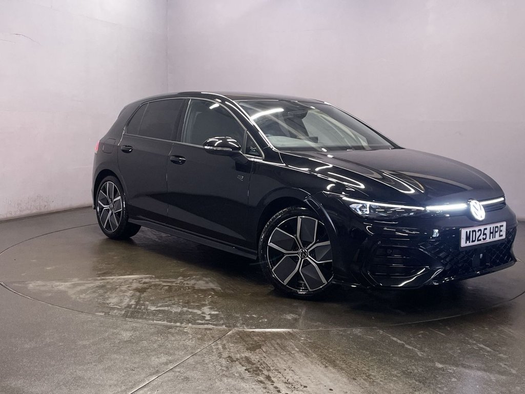 Used Volkswagen Golf 2025 for sale - 76203006: Photo 1