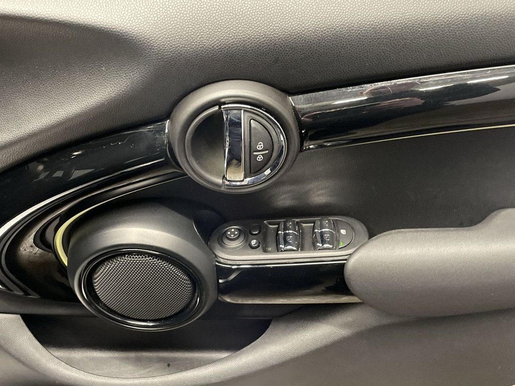 Used MINI Hatch 2022 for sale - 76883653: Photo 24