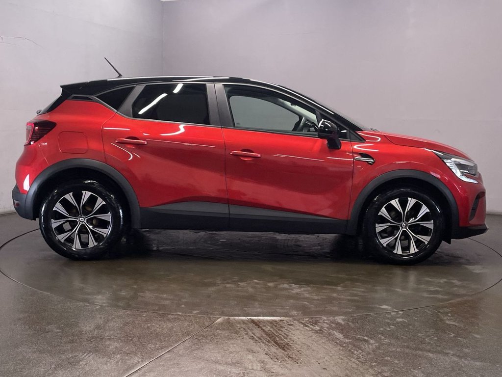 Used Renault Captur 2022 for sale - 76172832: Photo 9