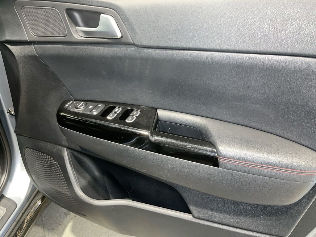 Used Kia Sportage 2018 for sale - 76820615: Photo 24