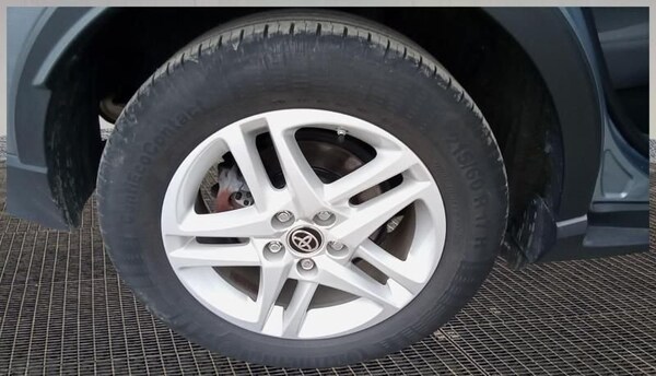 Used Toyota C-HR 2022 for sale - 76333551: Photo 4