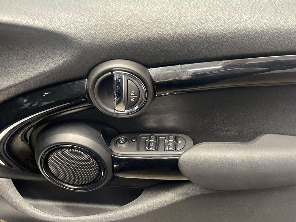 Used MINI Hatch 2022 for sale - 76417541: Photo 25