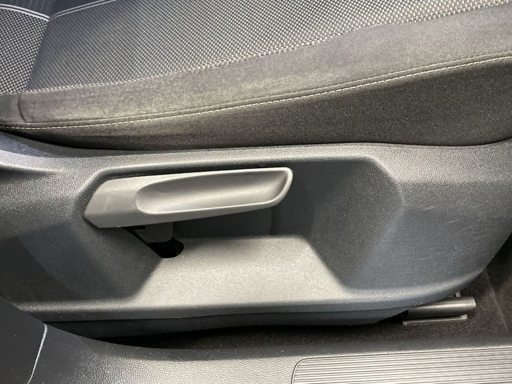 Used Volkswagen T-Roc 2021 for sale - 76986187: Photo 22