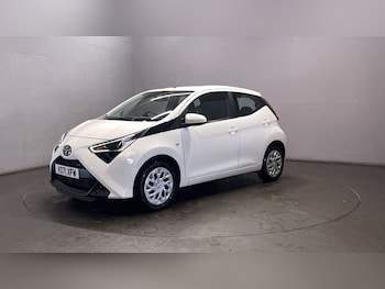 Used Toyota AYGO 2021 for sale - 75798250: Photo
