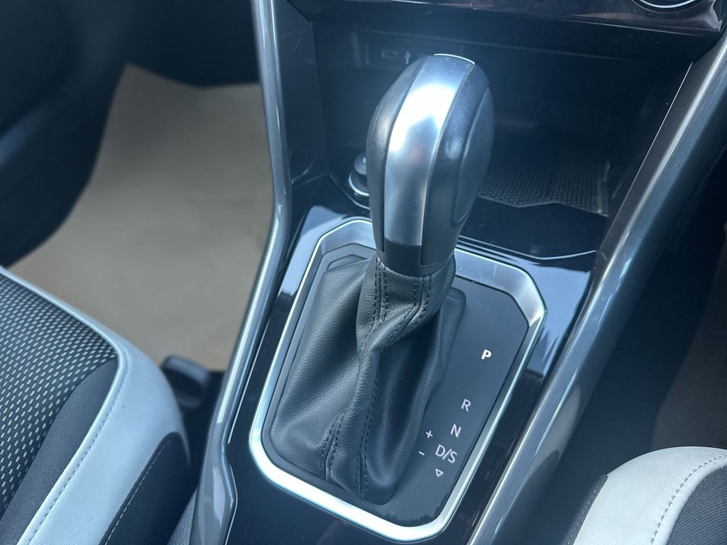 Used Volkswagen T-Roc 2021 for sale - 77133045: Photo 19