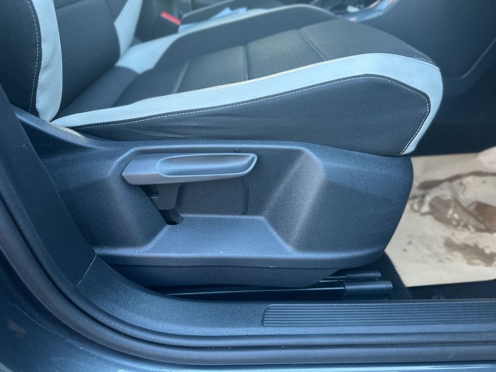 Used Volkswagen T-Roc 2021 for sale - 77133045: Photo 21