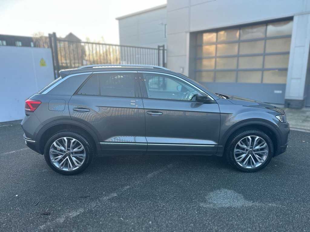 Used Volkswagen T-Roc 2021 for sale - 77133045: Photo 9