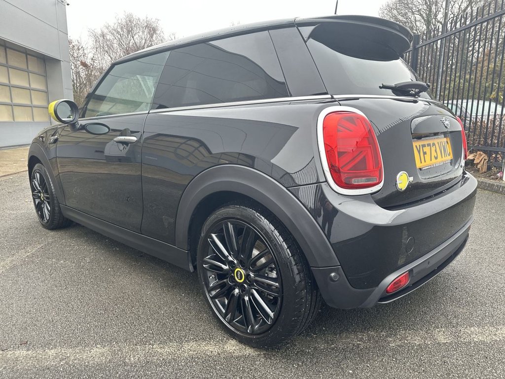 Used MINI Hatch 2023 for sale - 77952424: Photo 6