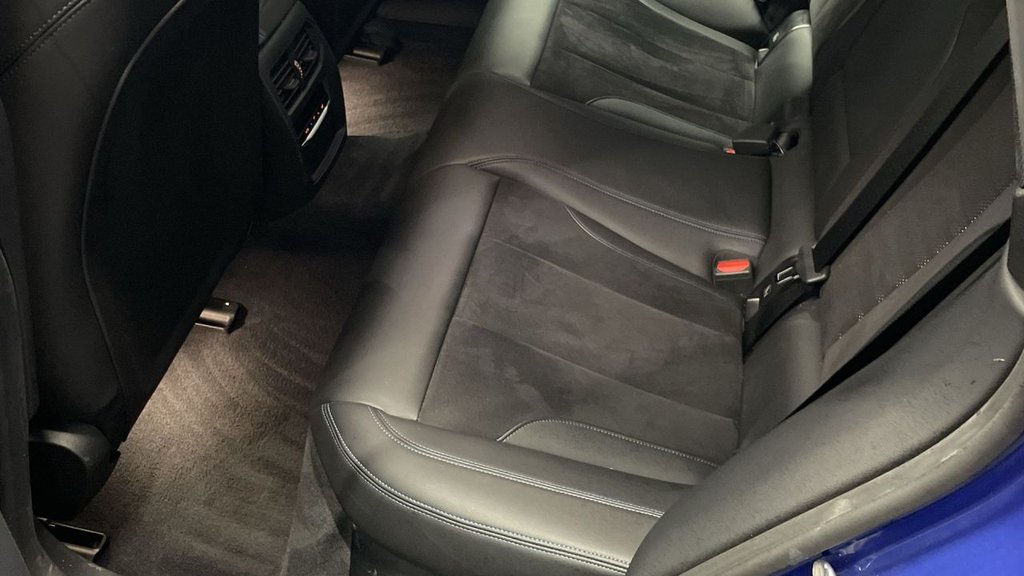 Used BMW i4 2022 for sale - 76147560: Photo 18