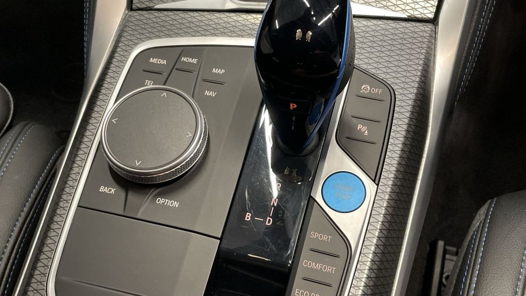 Used BMW i4 2022 for sale - 76147560: Photo 20