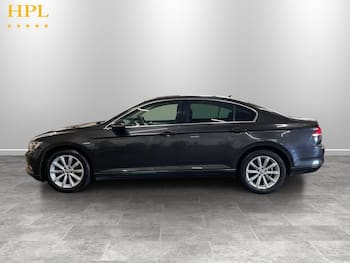Used Volkswagen Passat 2018 for sale - 79694873: Photo