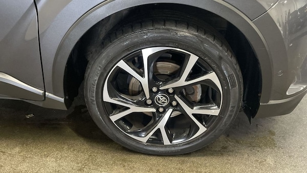 Used Toyota C-HR 2018 for sale - 75559626: Photo 12