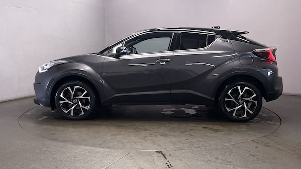 Used Toyota C-HR 2018 for sale - 75559626: Photo 5