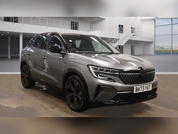 2023 (73) - E-Tech FHEV Iconic Esprit Alpine 5dr Auto 4C