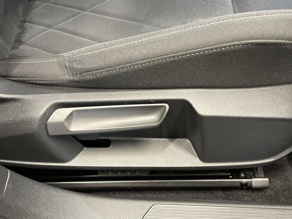 Used Volkswagen Golf 2023 for sale - 77369427: Photo 23
