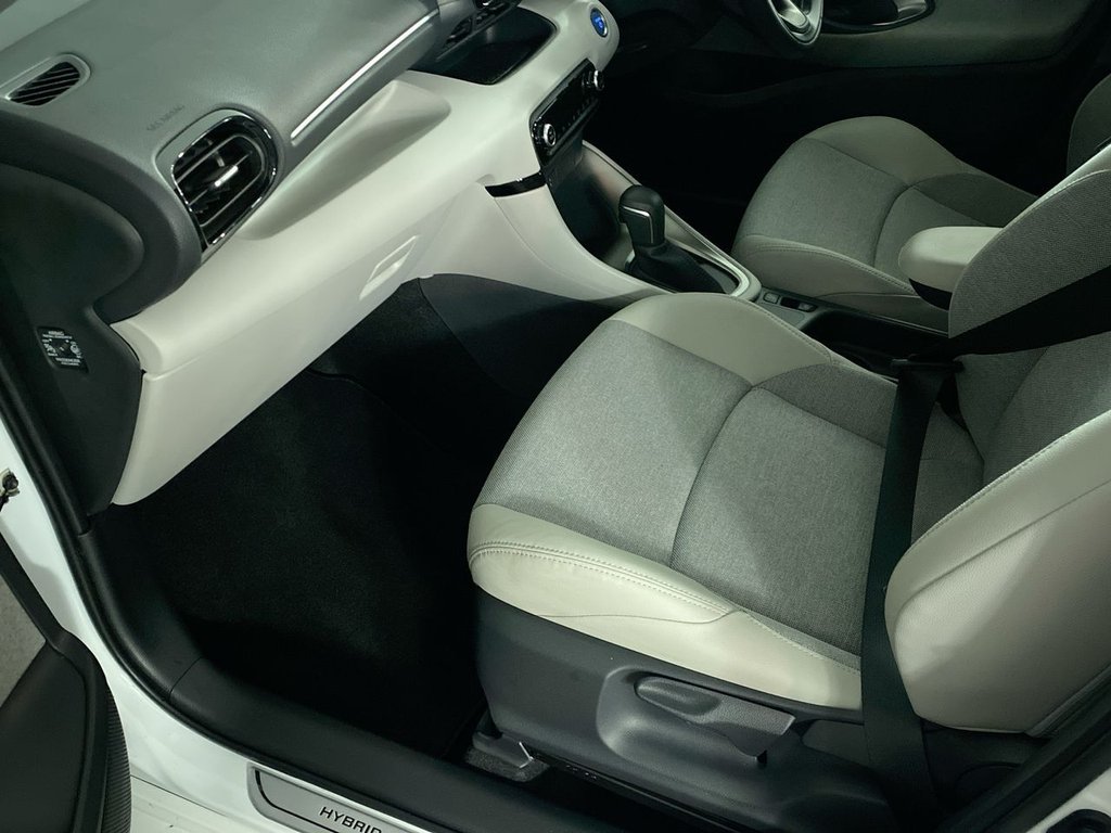 Used Toyota Yaris 2021 for sale - 76367430: Photo 17