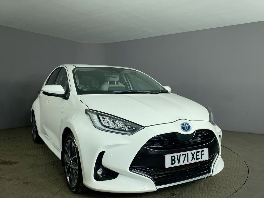 Used Toyota Yaris 2021 for sale - 76367430: Photo 2