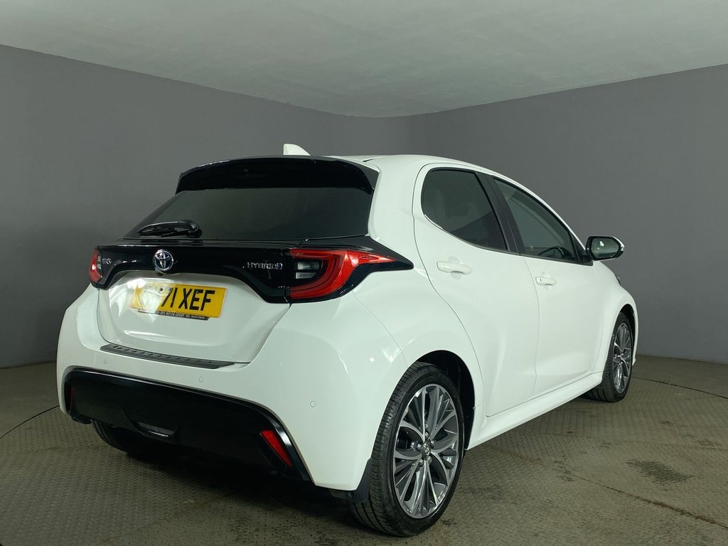 Used Toyota Yaris 2021 for sale - 76367430: Photo 8