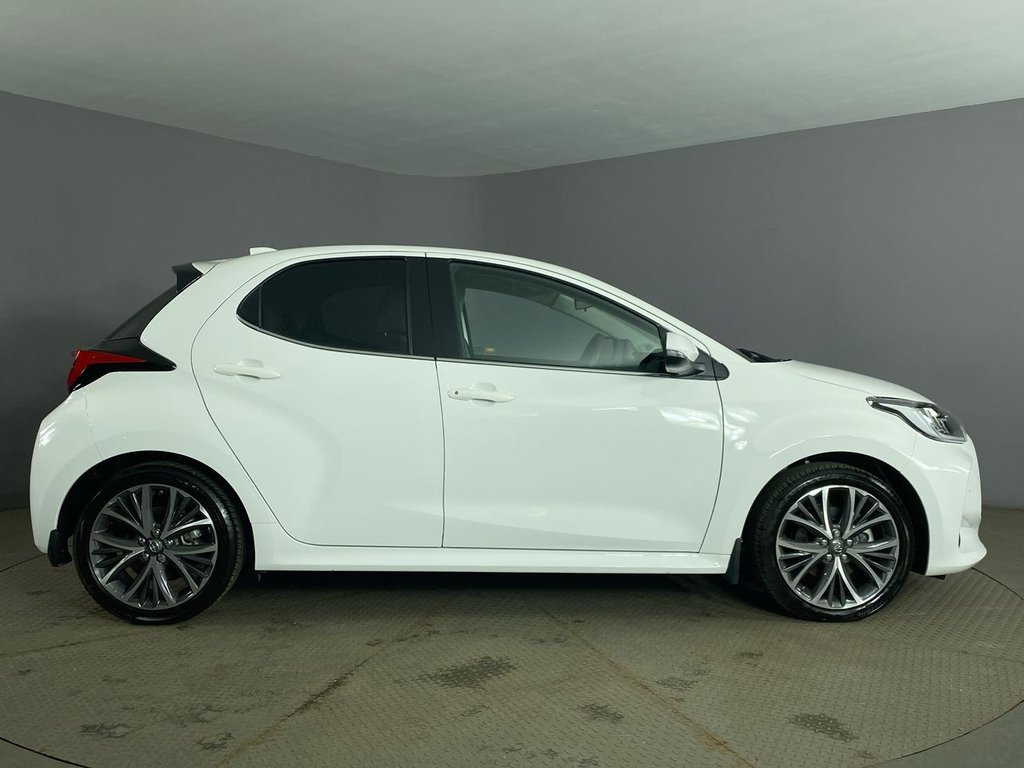 Used Toyota Yaris 2021 for sale - 76367430: Photo 9