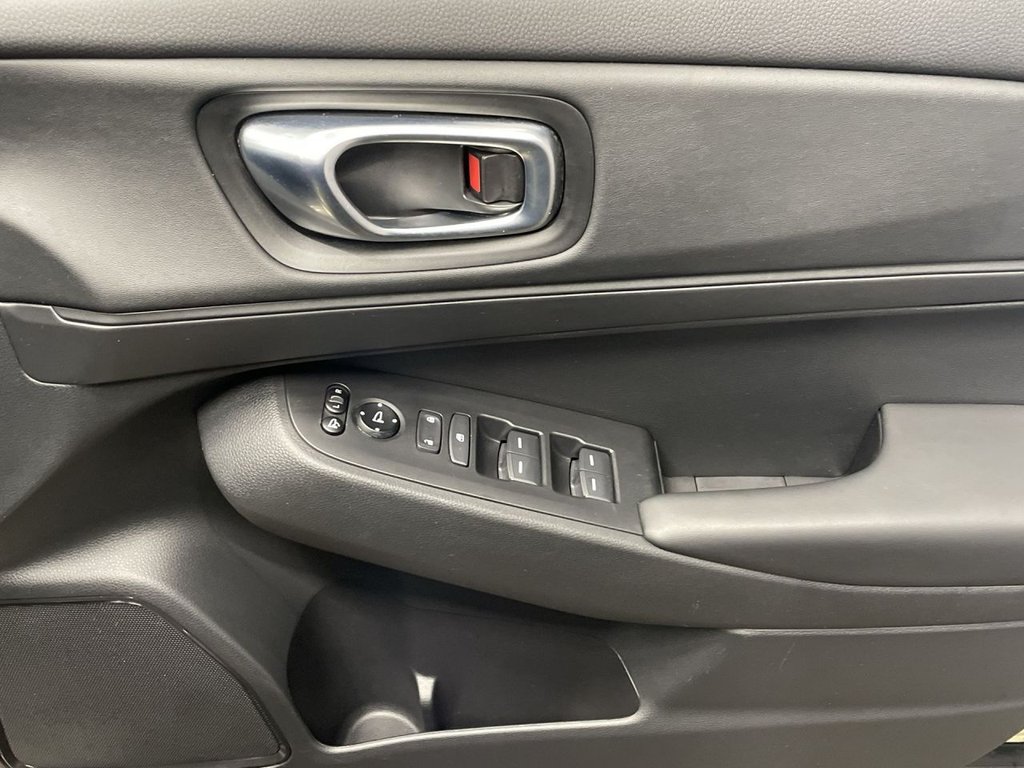 Used Honda HR-V 2023 for sale - 76691320: Photo 25