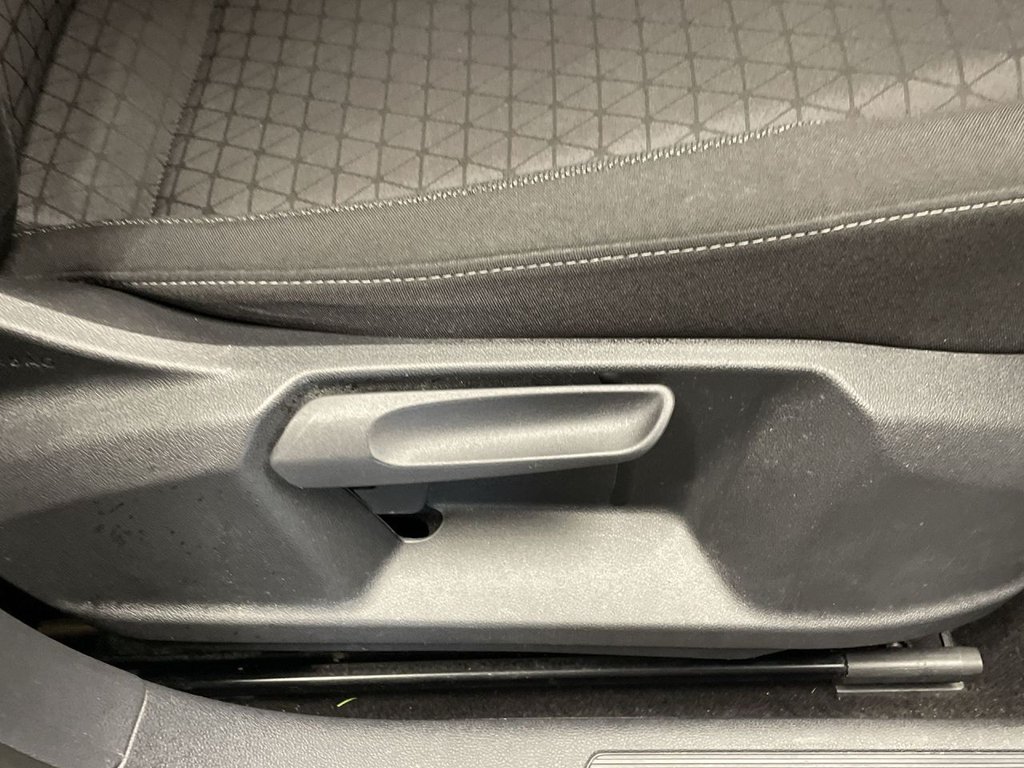 Used Volkswagen T-Cross 2022 for sale - 77302254: Photo 22