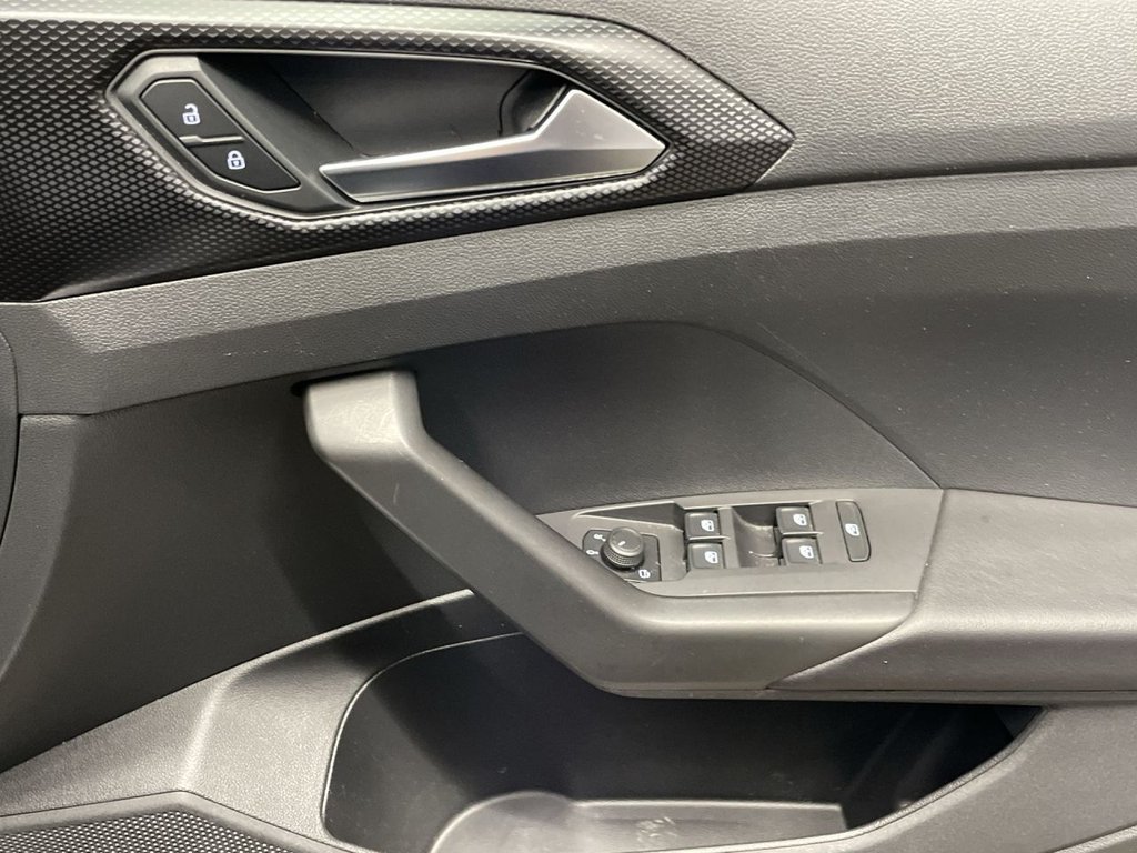 Used Volkswagen T-Cross 2022 for sale - 77302254: Photo 23