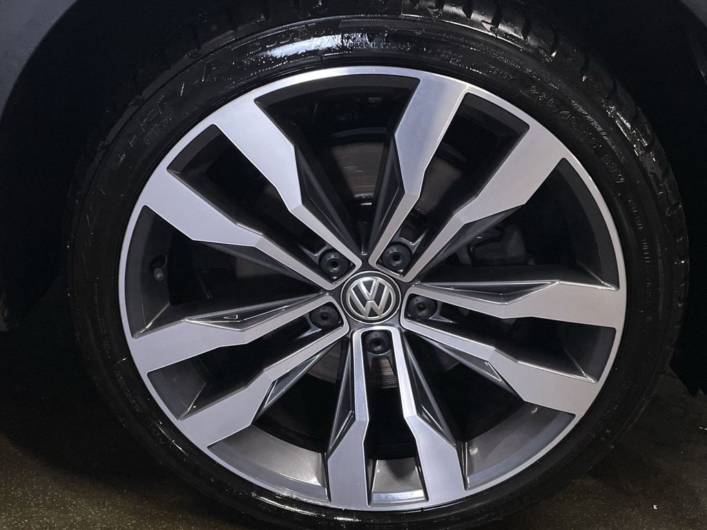 Used Volkswagen T-Roc 2020 for sale - 76546860: Photo 12