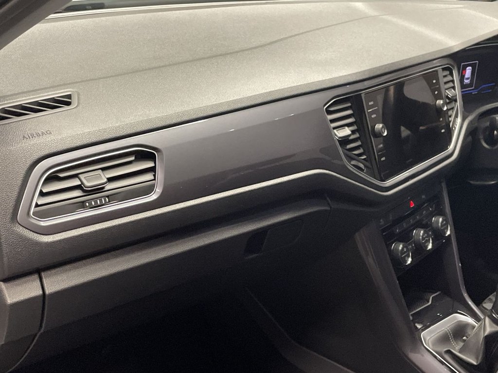 Used Volkswagen T-Roc 2020 for sale - 76546860: Photo 16