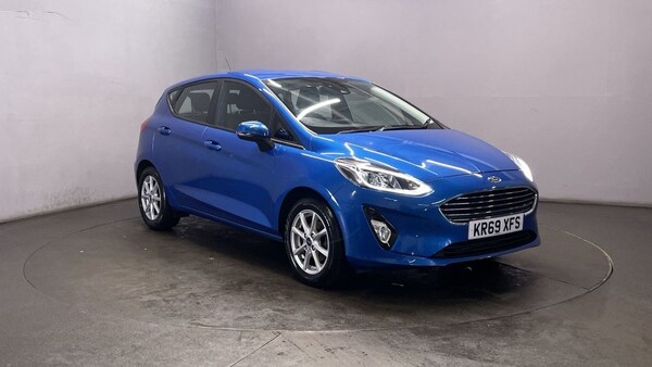 Used Ford Fiesta 2019 for sale - 75693056: Photo 2