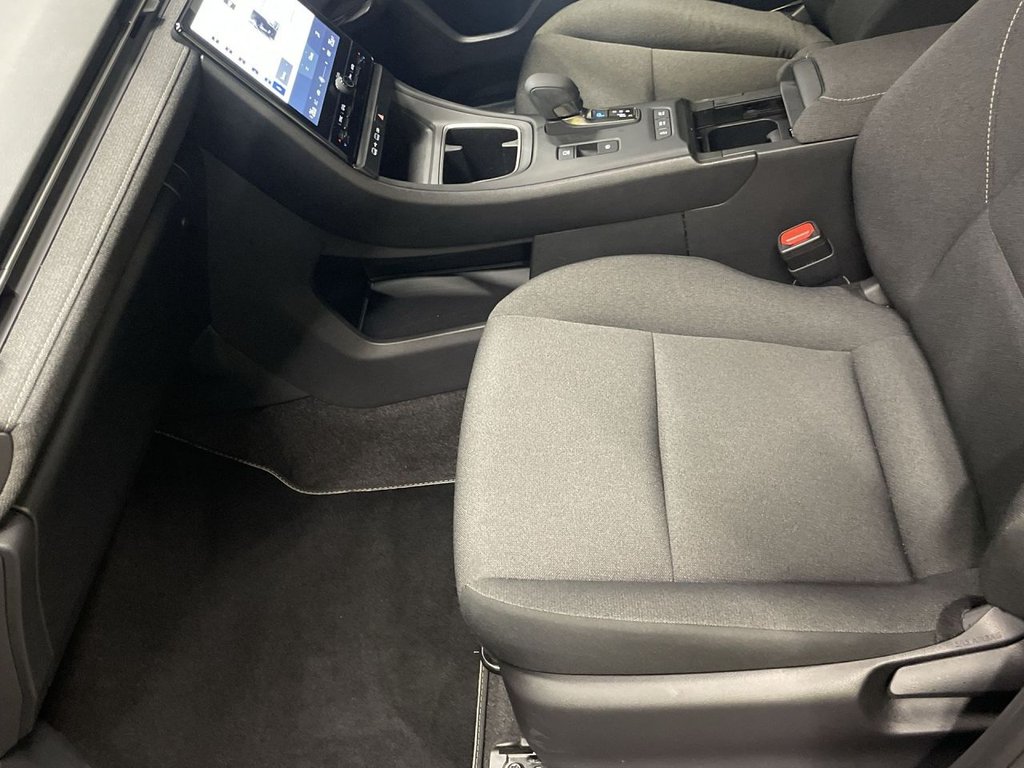 Used Lexus LBX 2024 for sale - 76686347: Photo 14