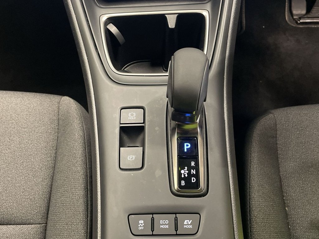 Used Lexus LBX 2024 for sale - 76686347: Photo 17