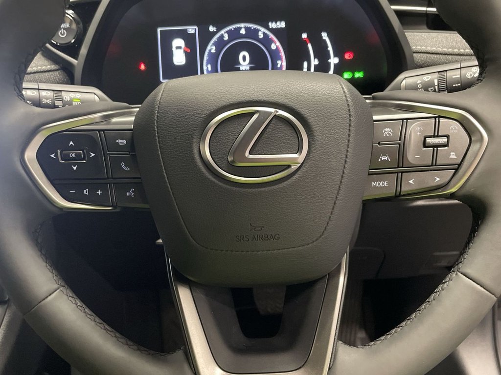 Used Lexus LBX 2024 for sale - 76686347: Photo 18